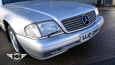 Lot 882 - 1998 MERCEDES SL 320 AUTO