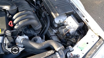Lot 882 - 1998 MERCEDES SL 320 AUTO