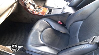 Lot 882 - 1998 MERCEDES SL 320 AUTO