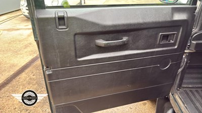 Lot 98 - 2009 LAND ROVER DEFENDER 90 COUNTY HT SWB