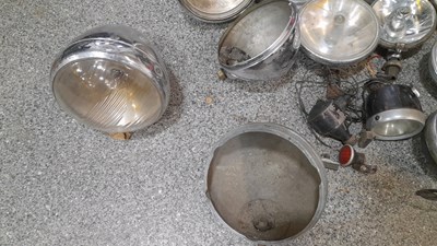 Lot 613 - BOX OF SPOT LIGHTS & HEADLAMPS
