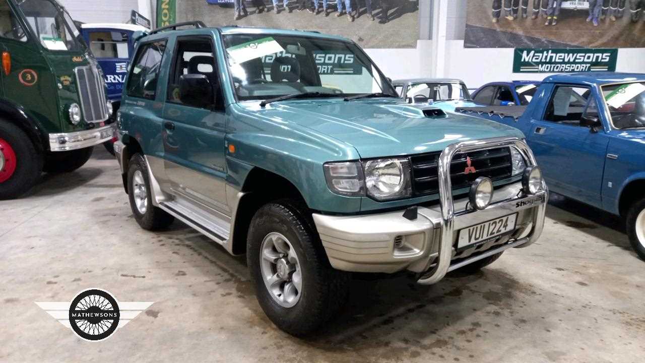 Lot 496 - 1999 MITSUBISHI SHOGUN GLS TD