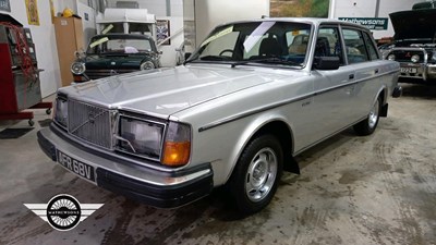 Lot 514 - 1980 VOLVO 264 GL AUTO