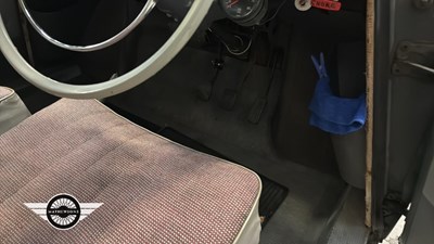 Lot 28 - 1967 SAAB 96 V4