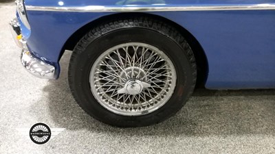 Lot 66 - 1968 MG C GT