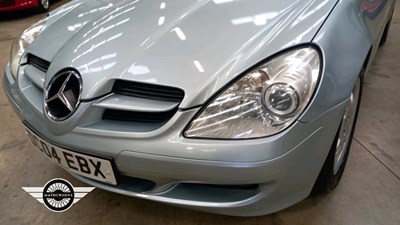 Lot 158 - 2004 MERCEDES SLK 200 KOMPRESSOR AUTO