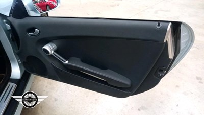 Lot 158 - 2004 MERCEDES SLK 200 KOMPRESSOR AUTO