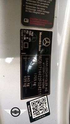 Lot 158 - 2004 MERCEDES SLK 200 KOMPRESSOR AUTO