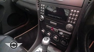 Lot 158 - 2004 MERCEDES SLK 200 KOMPRESSOR AUTO