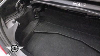 Lot 158 - 2004 MERCEDES SLK 200 KOMPRESSOR AUTO