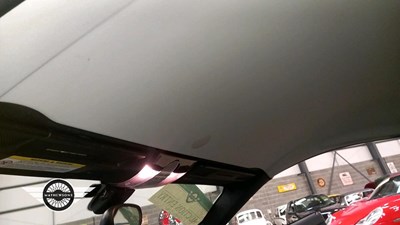 Lot 158 - 2004 MERCEDES SLK 200 KOMPRESSOR AUTO