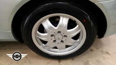 Lot 158 - 2004 MERCEDES SLK 200 KOMPRESSOR AUTO