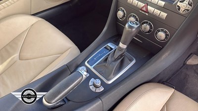 Lot 180 - 2004 MERCEDES SLK 200 KOMPRESSOR AUTO