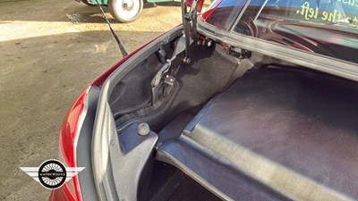 Lot 180 - 2004 MERCEDES SLK 200 KOMPRESSOR AUTO