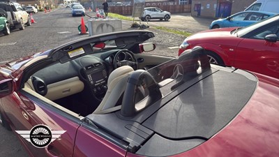 Lot 180 - 2004 MERCEDES SLK 200 KOMPRESSOR AUTO