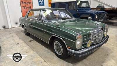 Lot 72 - 1972 MERCEDES 250 CE