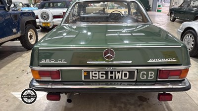 Lot 72 - 1972 MERCEDES 250 CE
