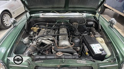 Lot 72 - 1972 MERCEDES 250 CE