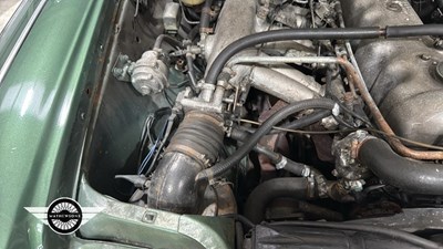 Lot 72 - 1972 MERCEDES 250 CE