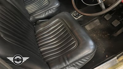 Lot 16 - 1962 VAUXHALL