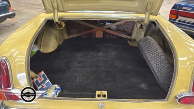 Lot 16 - 1962 VAUXHALL