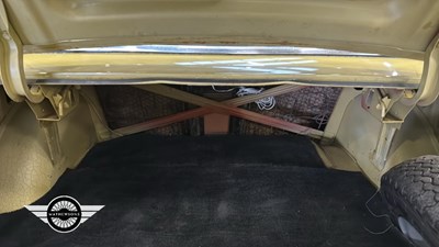 Lot 16 - 1962 VAUXHALL