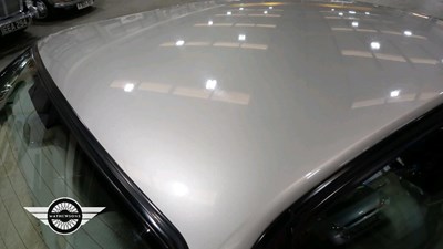Lot 14 - 1998 JAGUAR XJ SPORT V8 AUTO