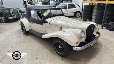 Lot 352 - 1974 FORD SPARTAN 1600