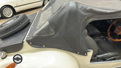 Lot 352 - 1974 FORD SPARTAN 1600