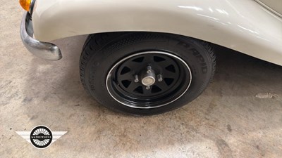 Lot 352 - 1974 FORD SPARTAN 1600