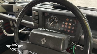 Lot 282 - 1986 RENAULT 4 GT L