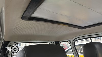 Lot 282 - 1986 RENAULT 4 GT L