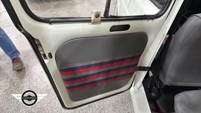 Lot 282 - 1986 RENAULT 4 GT L