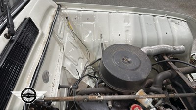 Lot 282 - 1986 RENAULT 4 GT L