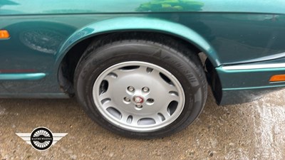Lot 372 - 1996 JAGUAR XJ6 SPORT AUTO