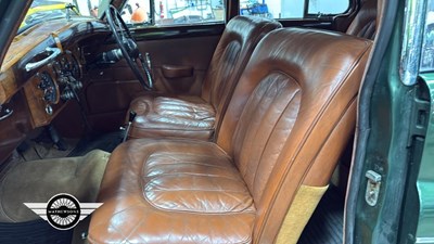 Lot 428 - 1959 JAGUAR MARK 1X