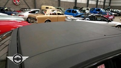 Lot 242 - 1985 FORD CAPRI LASER AUTO