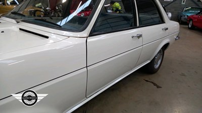Lot 434 - 1976 VAUXHALL VIVA E