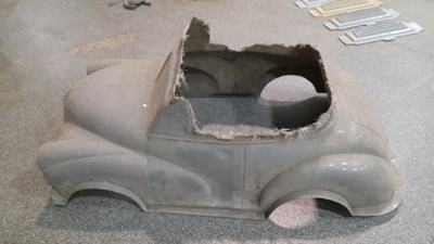Lot 663 - MORRIS 1000 SCALE MODEL FIBRE GLASS CAR BODY