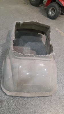 Lot 663 - MORRIS 1000 SCALE MODEL FIBRE GLASS CAR BODY