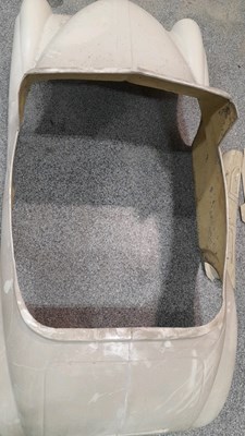 Lot 671 - MORRIS 1000 SCALE MODEL FIBRE GLASS CAR BODY