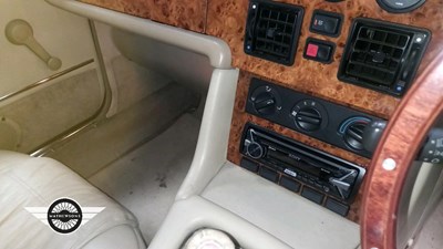Lot 472 - 1994 ROVER / MG