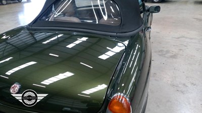 Lot 472 - 1994 ROVER / MG