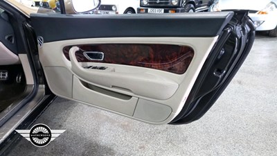 Lot 40 - 2005 BENTLEY CONTINENTAL GT AUTO