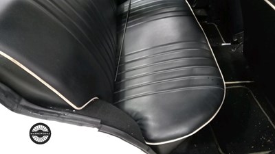 Lot 470 - 1975 FORD ESCORT