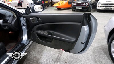 Lot 674 - 2006 JAGUAR XK AUTO