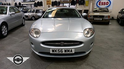 Lot 674 - 2006 JAGUAR XK AUTO