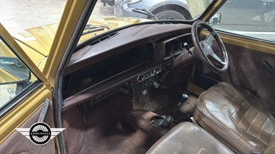 Lot 598 - 1974 AUSTIN MINI CLUBMAN