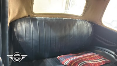 Lot 830 - 1930 SINGER