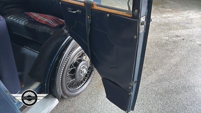Lot 830 - 1930 SINGER